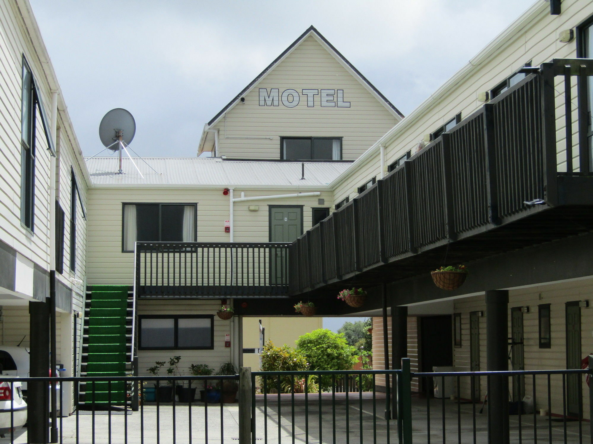 โปฮูทู ลอดจ์ โฮเทล Motel โรโตรัว ภายนอก รูปภาพ